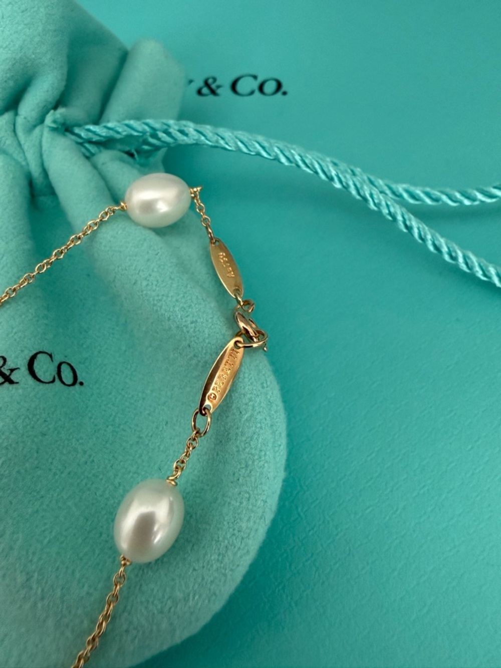 Tiffany & Co. 18k Gold Pearls by The Yard Bracelet Elsa Peretti - Picture 16 of 16